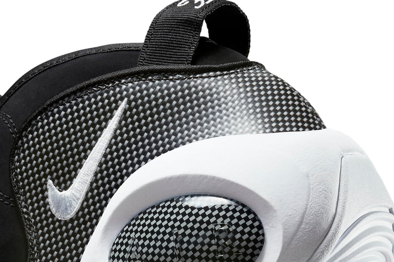 Nike Air Zoom Flight 95 Returns in OG Black Metallic Colorway Jason Kidd Eriv Avar DM0523-001 Air Zoom Flight 95 Zoom Air Cushioning Hanni El Khatib Kobe Bryant Flight Logo Futurist Midsole Rubber Carbon Upper Flyknit