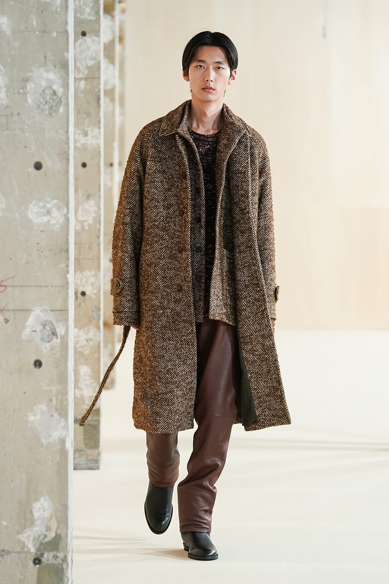 auralee fall winter 2022 collection new balance xc 72 release details first look information