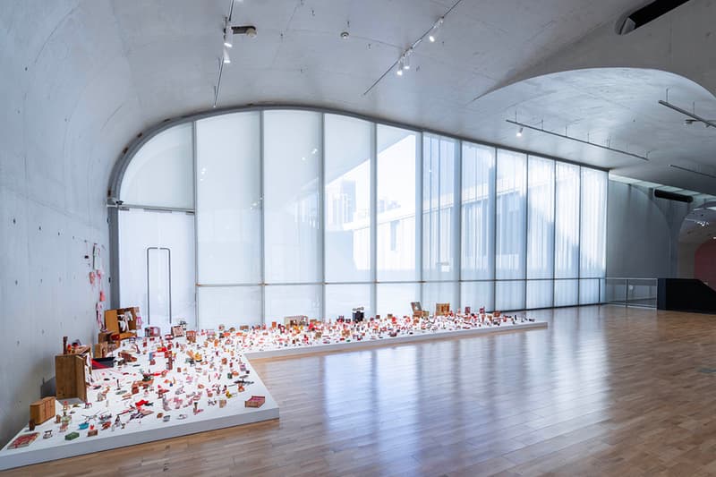 Shiota Chiharu Presents Her Largest Solo Exhibition in Shanghai Long Museum red thread emotions identity personal experience anxiety dreams silence journey of life soul osaka berlin immersive structures info