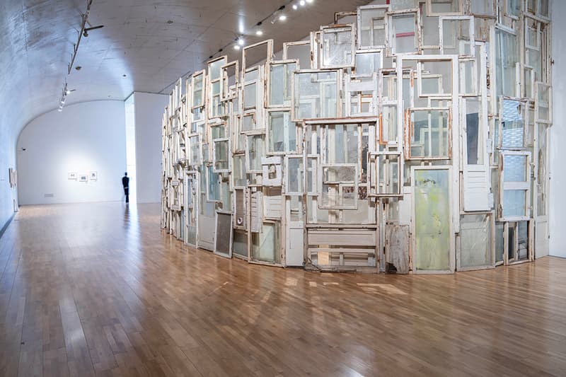 Shiota Chiharu Presents Her Largest Solo Exhibition in Shanghai Long Museum red thread emotions identity personal experience anxiety dreams silence journey of life soul osaka berlin immersive structures info