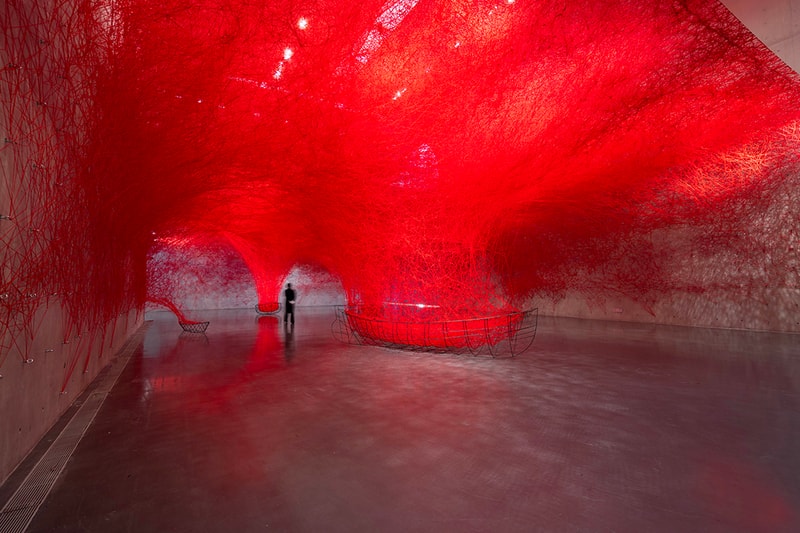 Shiota Chiharu Presents Her Largest Solo Exhibition in Shanghai Long Museum red thread emotions identity personal experience anxiety dreams silence journey of life soul osaka berlin immersive structures info