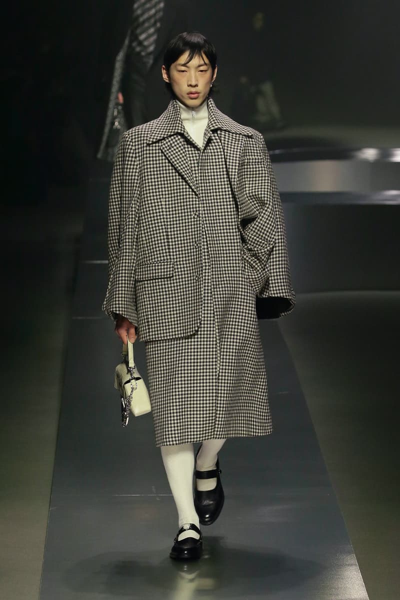 Fendi Redefines the Roaring Twenties in FW22 Collection fall/winter 2022 mens milano milan fashion week mfw silvia venturini fendi