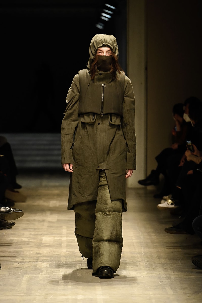 GALL FW22 Is Where Tailoring Meets Volume milan fashion week runway models justin gall murk earthy tones geometric pattern volume high fashion technical effortless