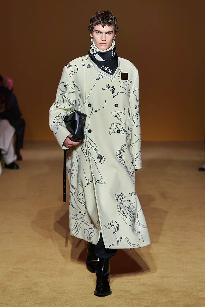 Jil Sander FW22 Collection Runway Photo Watch Fall Winter 2022 Lucie Luke Meier