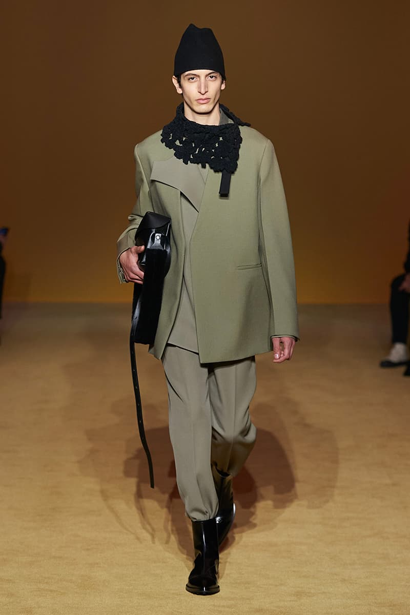 Jil Sander FW22 Collection Runway Photo Watch Fall Winter 2022 Lucie Luke Meier