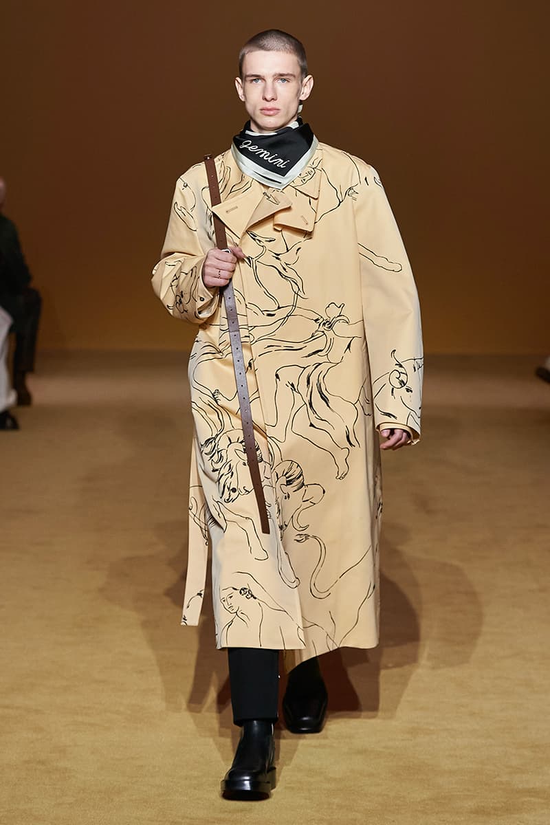 Jil Sander FW22 Collection Runway Photo Watch Fall Winter 2022 Lucie Luke Meier