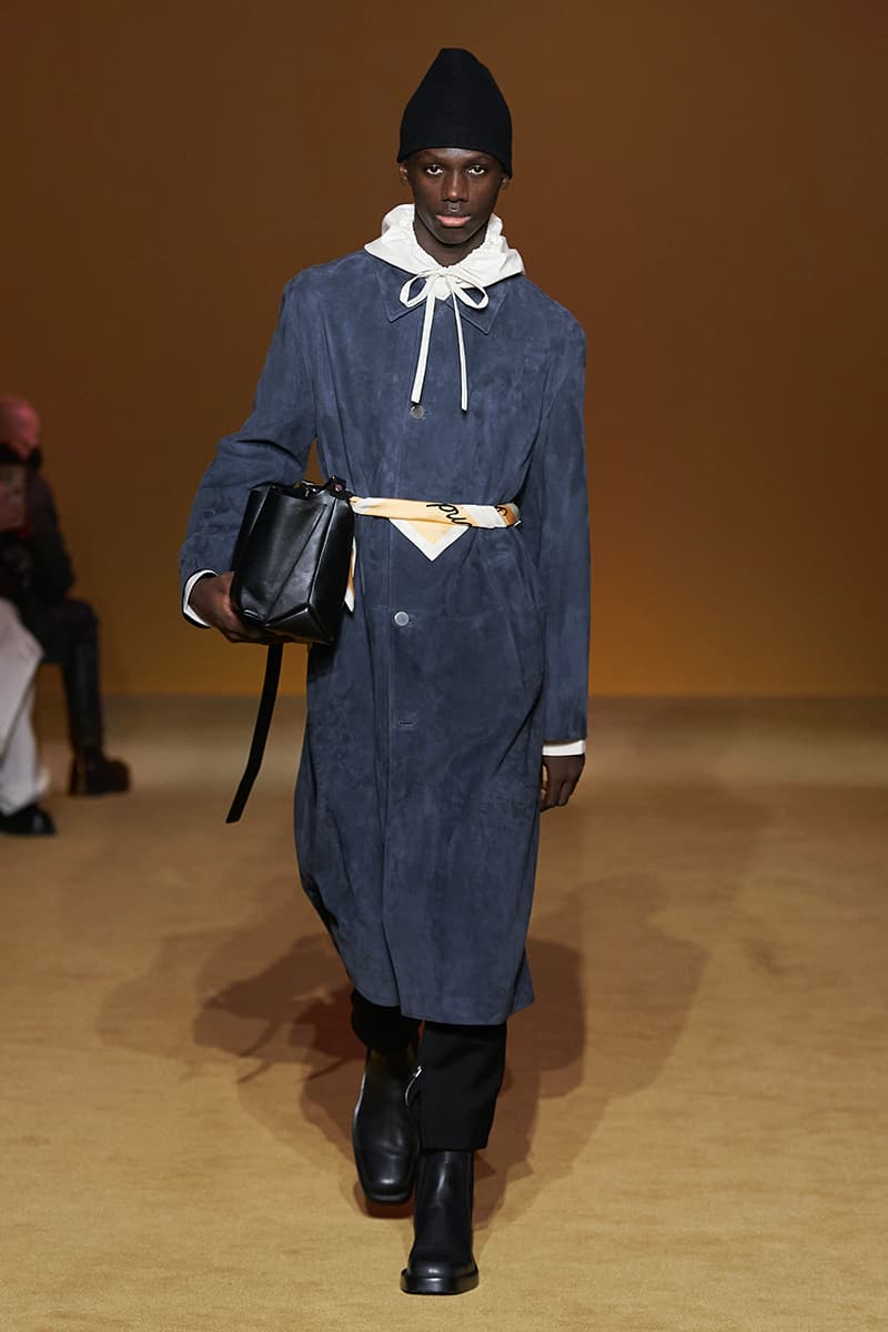 Jil Sander FW22 Collection Runway Photo Watch Fall Winter 2022 Lucie Luke Meier