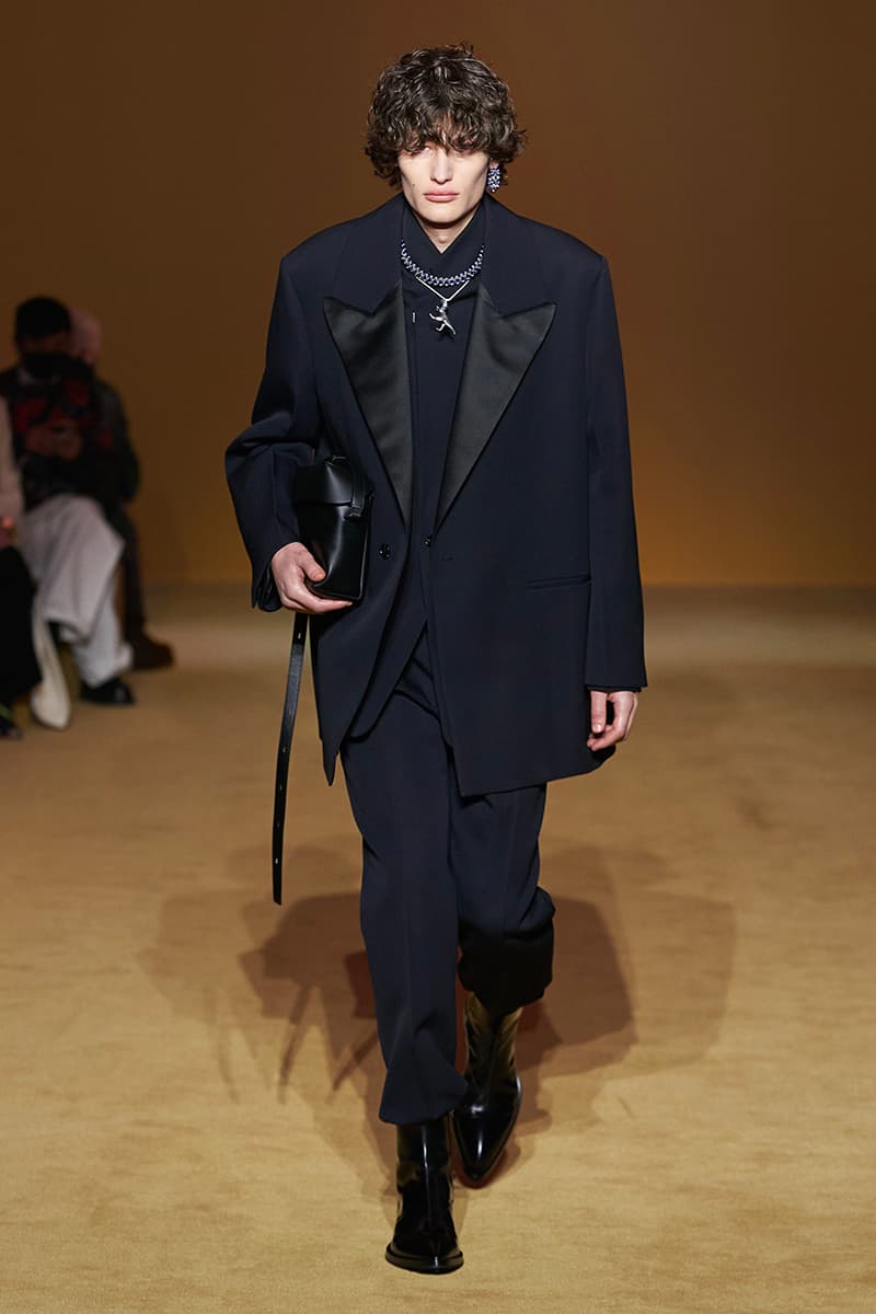 Jil Sander FW22 Collection Runway Photo Watch Fall Winter 2022 Lucie Luke Meier