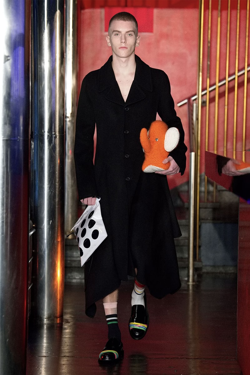 JW Anderson Fall Winter 2022 Collection Runway Jonathan Pre-Fall Men's Women's