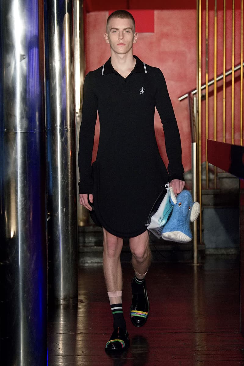 JW Anderson Fall Winter 2022 Collection Runway Jonathan Pre-Fall Men's Women's