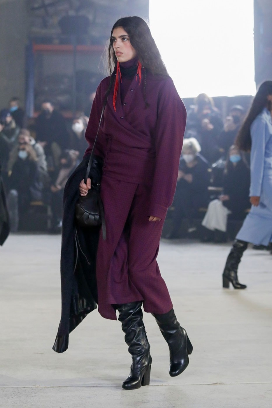 Lemaire Fall/Winter 2022 Paris Fashion Week Collection FW22 Presents a Sophisticated Take On Functional Apparel Christophe Lemaire and Sarah-Linh Tran