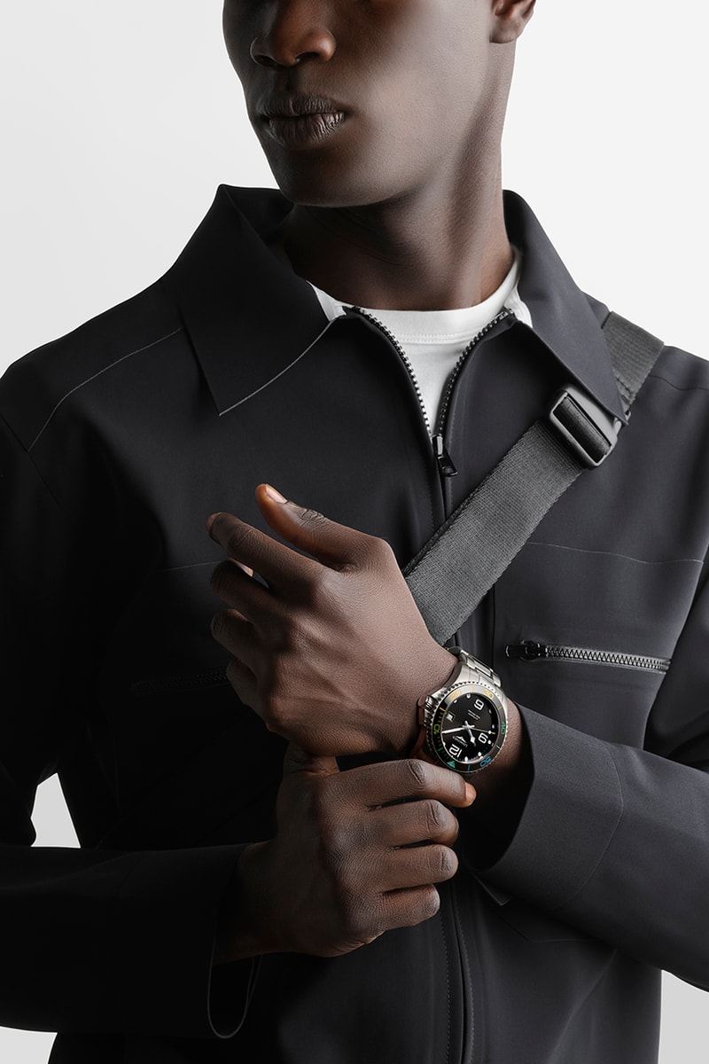 Limited Edition Stainless Steel Dive Watch Takes On The Neon Colors of 2022 Commonwealth Games