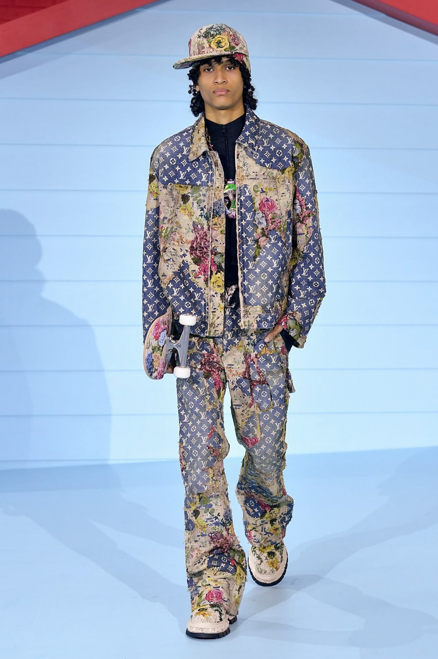 virgil abloh designs wearable cityscape jackets as part of louis vuitton  men's FW 2021 show