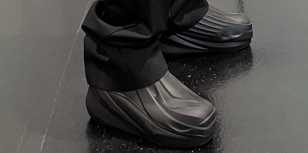 Alyx 1017 Mono Boot 1017 ALYX 9SM Mono Ankle Wedge Boots | Neutrals | FARFETCH AO main image 2