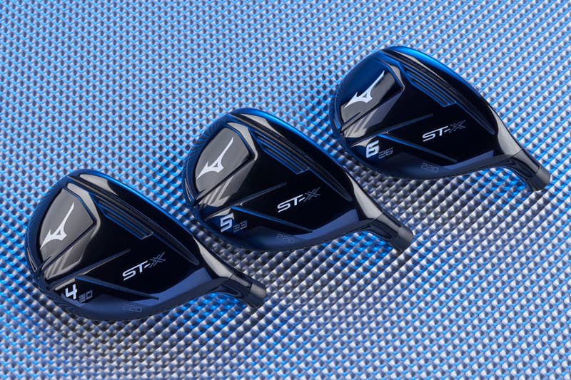 Mizuno ST-X 220 Hybrids X-Axis Techonology Optimized Wave Sole