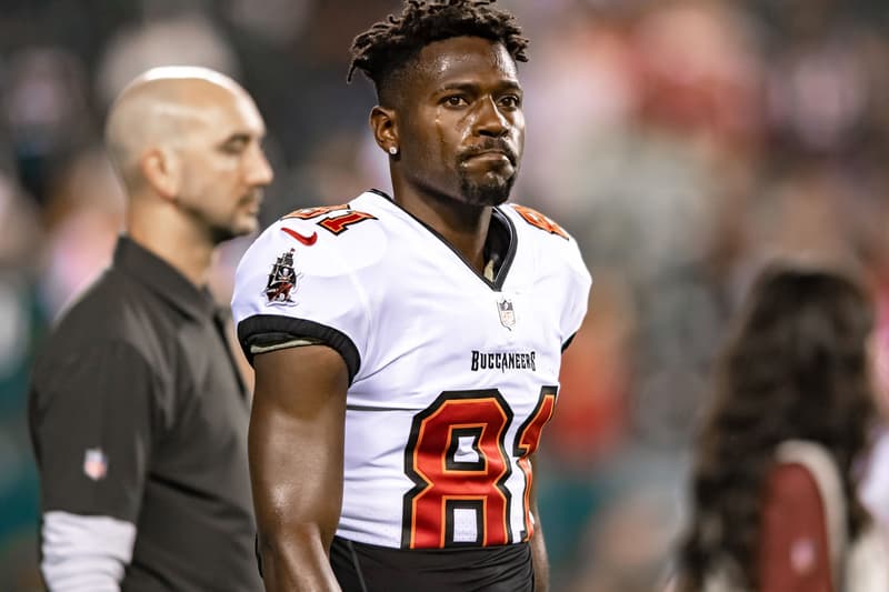 Antonio Brown Released by Tampa Bay Buccaneers Antonio Brown Leaks Texts With Coach Bruce Arians, Escalating Rift With the Tampa Bay Buccaneers tom brady nfl american football