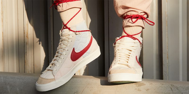 nike blazer lace up