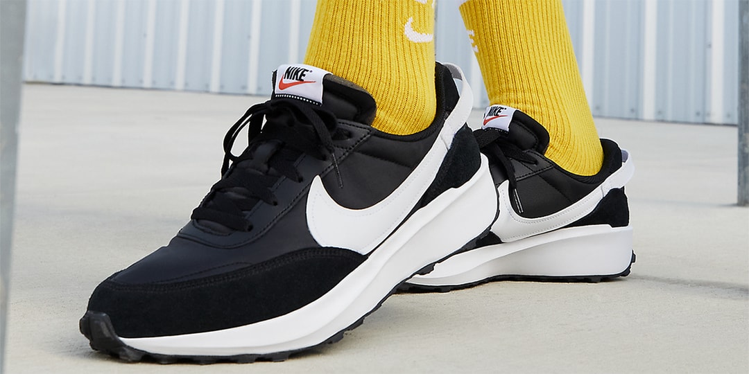 nike-waffle-debut-DH9522-001-  display picture 1