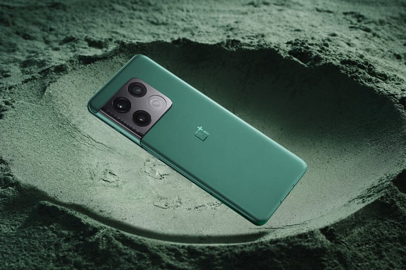 OnePlus Unveils Flagship 10 Pro With Hasselblad Camera Module