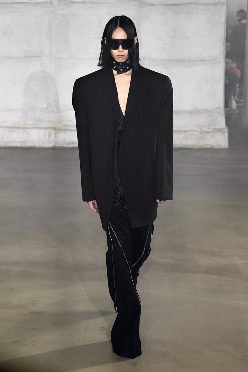 Rick Owens "STROBE" Fall 2022 Menswear Paris Fashion Week Palais de Tokyo Runway Collection Mens Review Lightbulb Hats Dan Flavin Kiss Boots