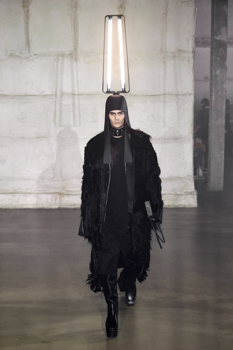 Rick Owens "STROBE" Fall 2022 Menswear Paris Fashion Week Palais de Tokyo Runway Collection Mens Review Lightbulb Hats Dan Flavin Kiss Boots