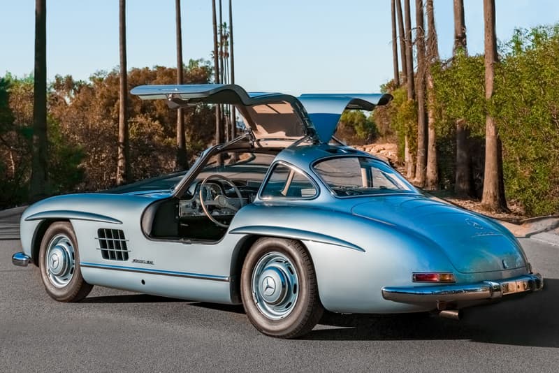 Mercedes-Benz 300SL Gullwing Santo Gallery Daniel Malikyar Photography Classic Cars L.A. U.S.A. 