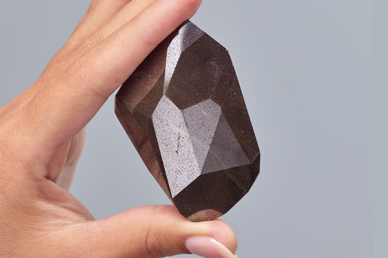 Sotheby's Enigma 555.55 carats natural black diamond Cryptocurrency auction UAE auctions Bitcoin