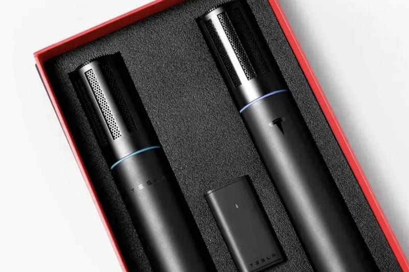 Tesla Is Selling a Microphone for In-Car Karaoke in China