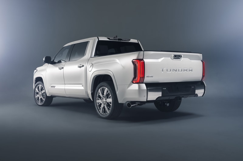 Toyota Announces Luxury Pickup Tundra Capstone Twin-Turbo V-6 Engine Intelligent Safety i-FORCE MAX Hybrid Powertrain 437 Horsepower 22-inch Chrome Rims
