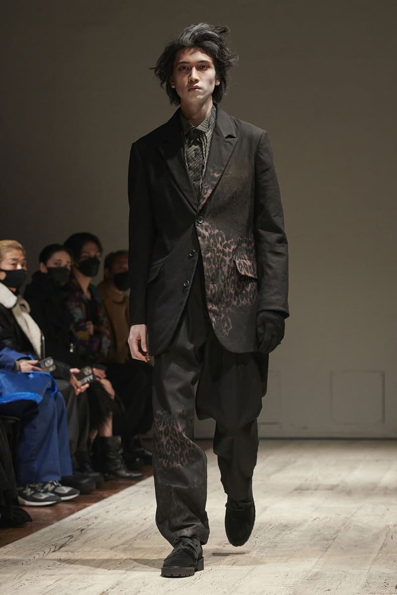 Yohji Yamamoto FW22 Introduces Gothic Fantasy for the Dickensian Bloke paris fashion week fall winter 2022 tokyo