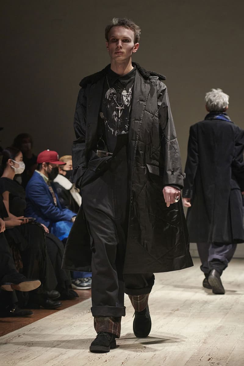 Yohji Yamamoto FW22 Introduces Gothic Fantasy for the Dickensian Bloke paris fashion week fall winter 2022 tokyo