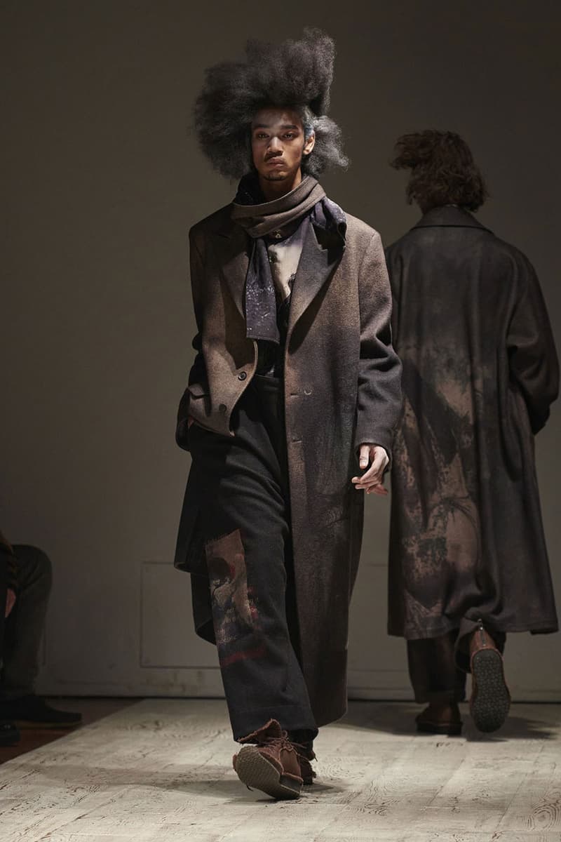 Yohji Yamamoto FW22 Introduces Gothic Fantasy for the Dickensian Bloke paris fashion week fall winter 2022 tokyo