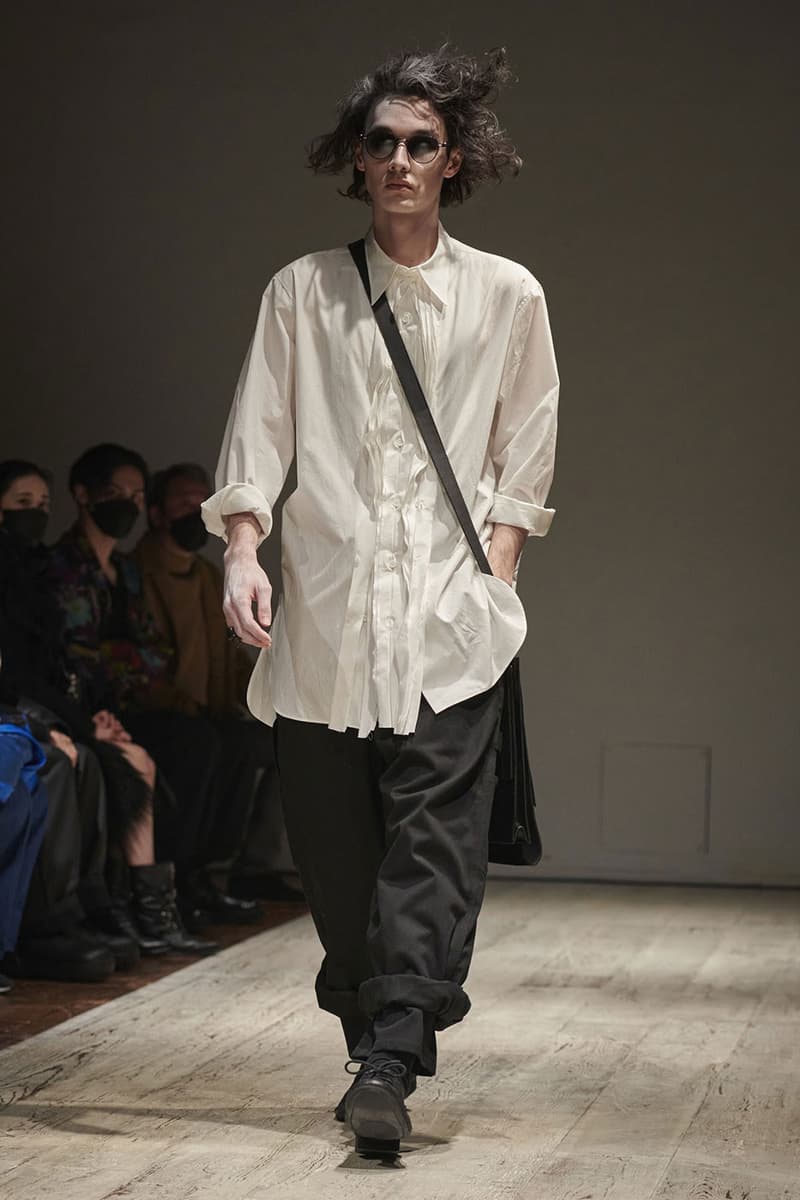 Yohji Yamamoto FW22 Introduces Gothic Fantasy for the Dickensian Bloke paris fashion week fall winter 2022 tokyo