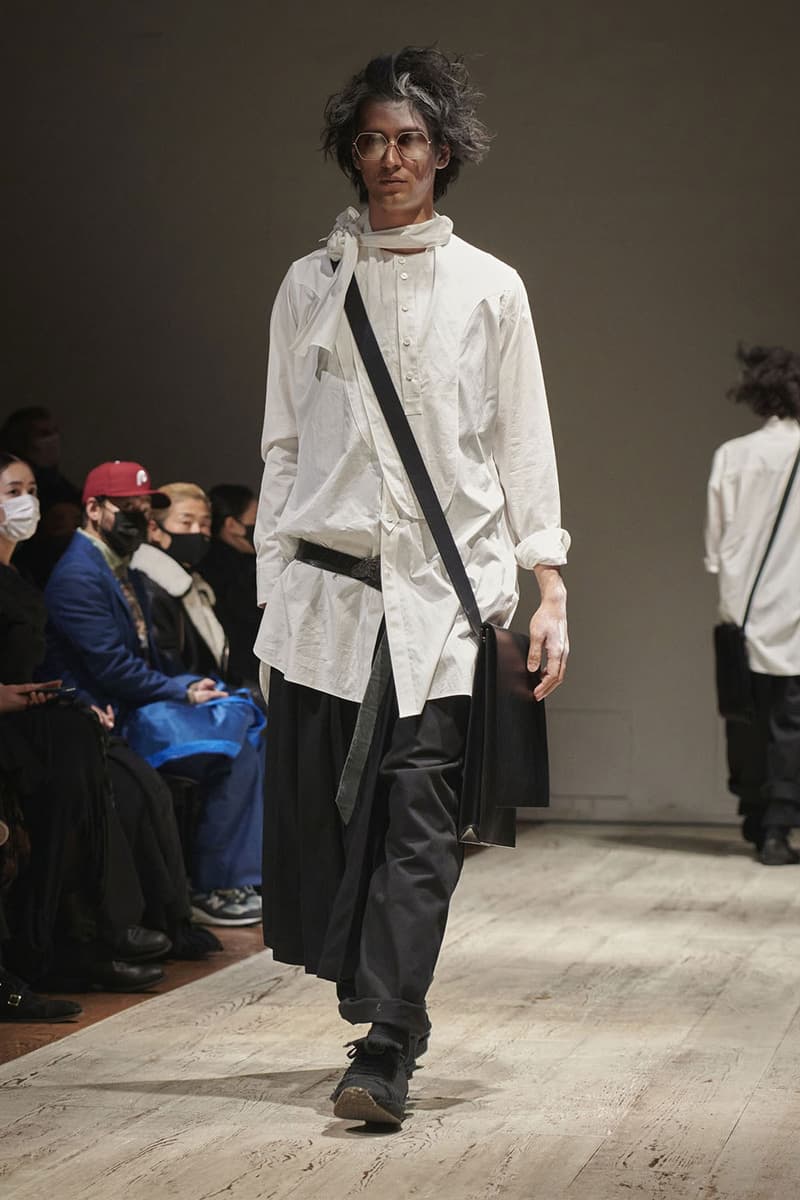 Yohji Yamamoto FW22 Introduces Gothic Fantasy for the Dickensian Bloke paris fashion week fall winter 2022 tokyo