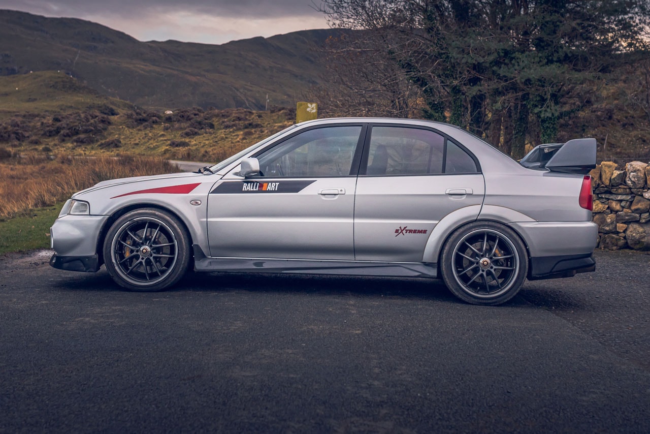 A Rare 1999 Mitsubishi Lancer Evo Is Up for Auction Automotive