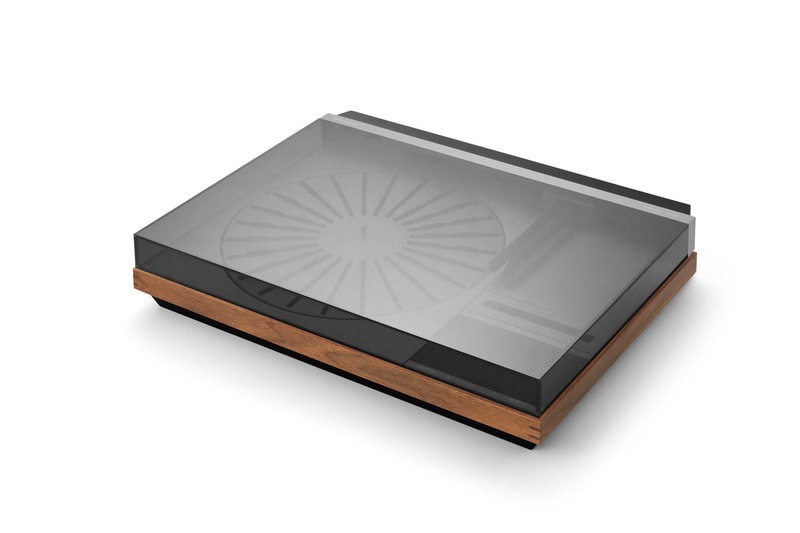 Bang & Olufsen Expands Re-Created Classics With New Beosystem 72–22 Tech