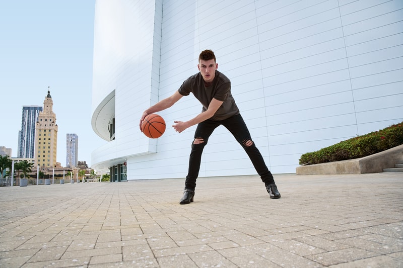 Hudson x Tyler Herro Denim Capsule Collaboration Professional Athlete Old-School Silhouettes Skinny Jeans Black Grey NO LIMIT NO WORK NO CHECK SLOWMOTION Mottos Basketball Off-Court Fashion Swag Carpenter Pants Washed Denim Straight Legs