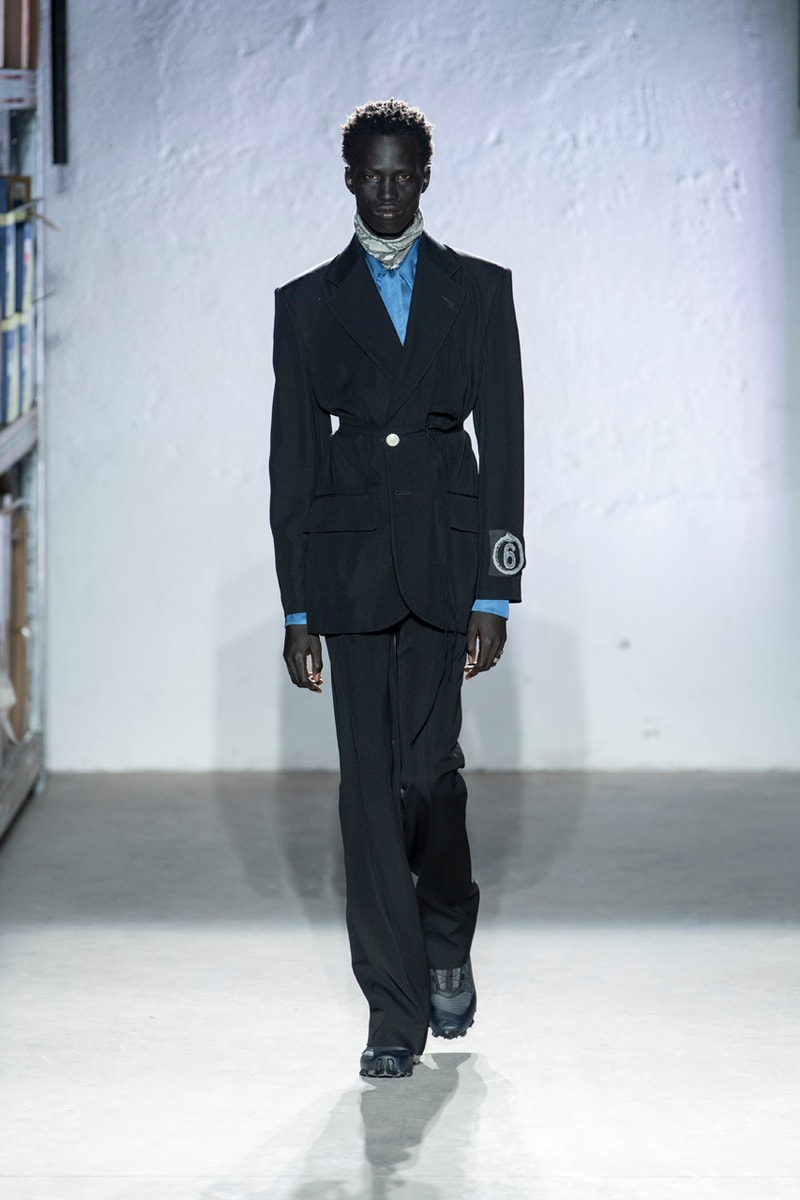 MM6 Maison Margiela FW22 Epitomizes Transitional Design