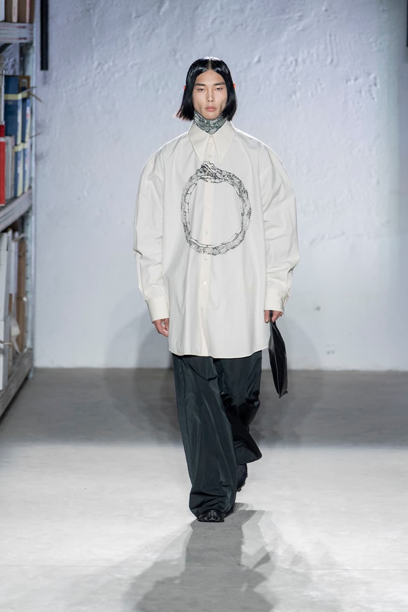 MM6 Maison Margiela FW22 Epitomizes Transitional Design