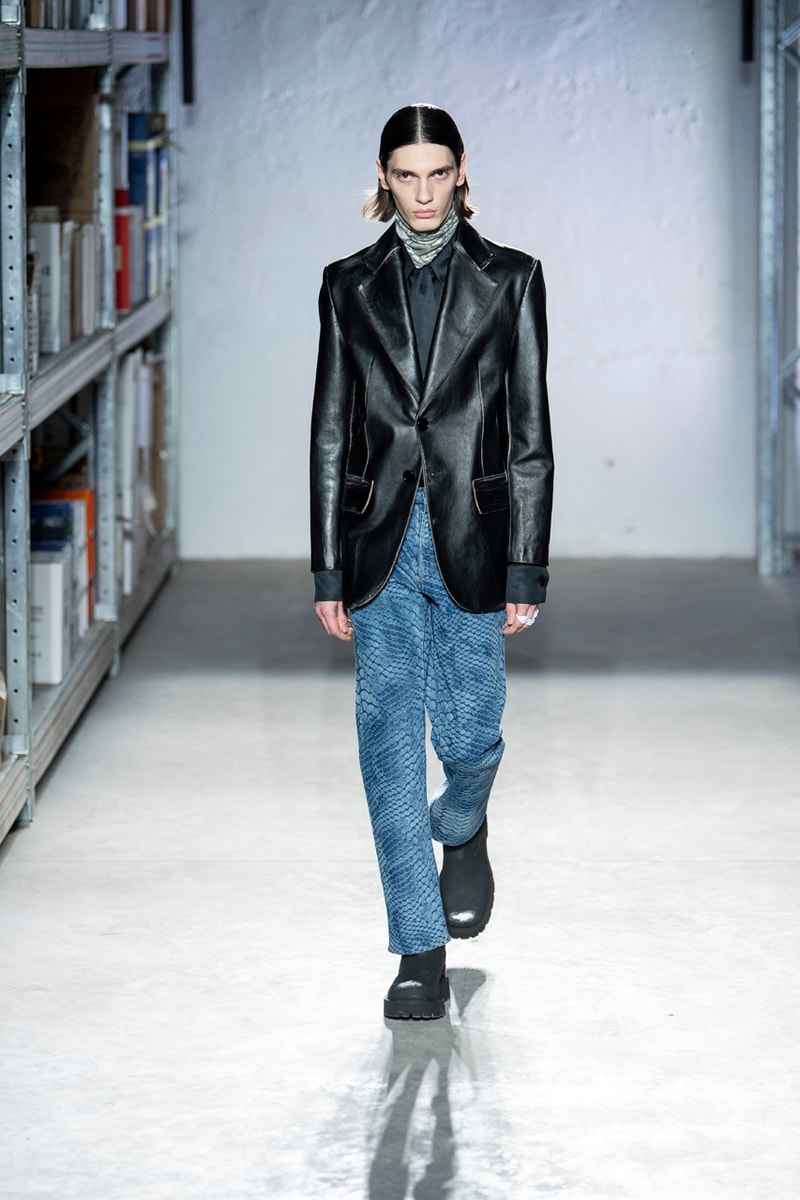 MM6 Maison Margiela FW22 Epitomizes Transitional Design