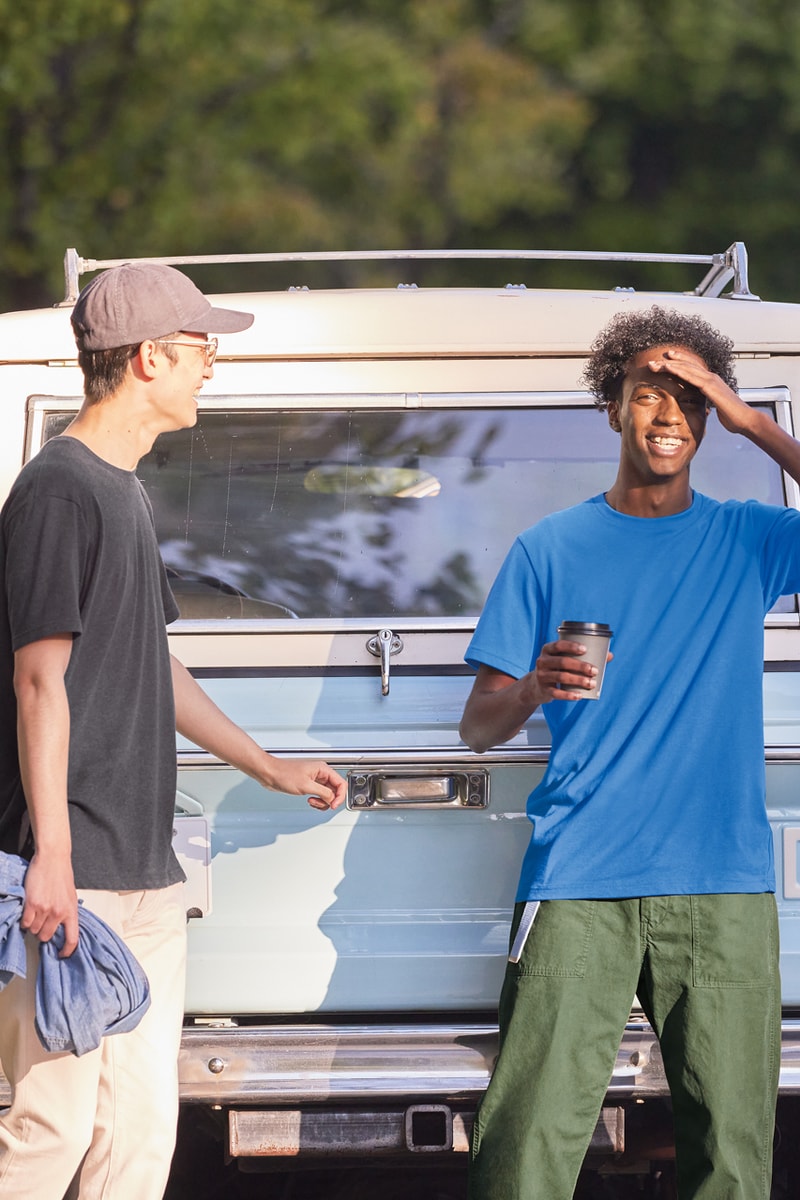 UNIQLO Releases Core Tee Lineup Wardrobe Staples Minimalist T-Shirts Crew Necks Sportswear Moisture-Wicking Silhouettes Quick-Dry Fundamental Pieces Spring Summer 2022 Collection 