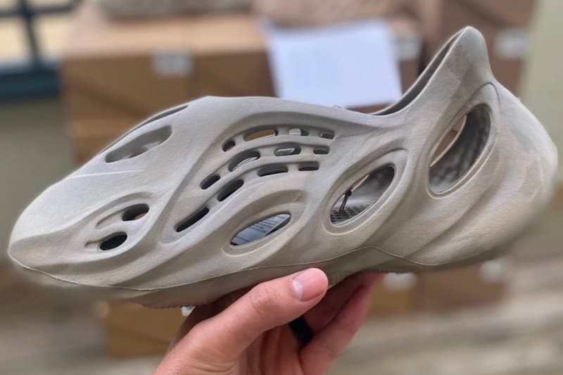 adidas YEEZY FOAM RNNR "Stone Sage"/"Mist" First Look | Hypebeast adidas YEEZY FOAM RNNR "Stone Sage"/"Mist" First Look | Hypebeast