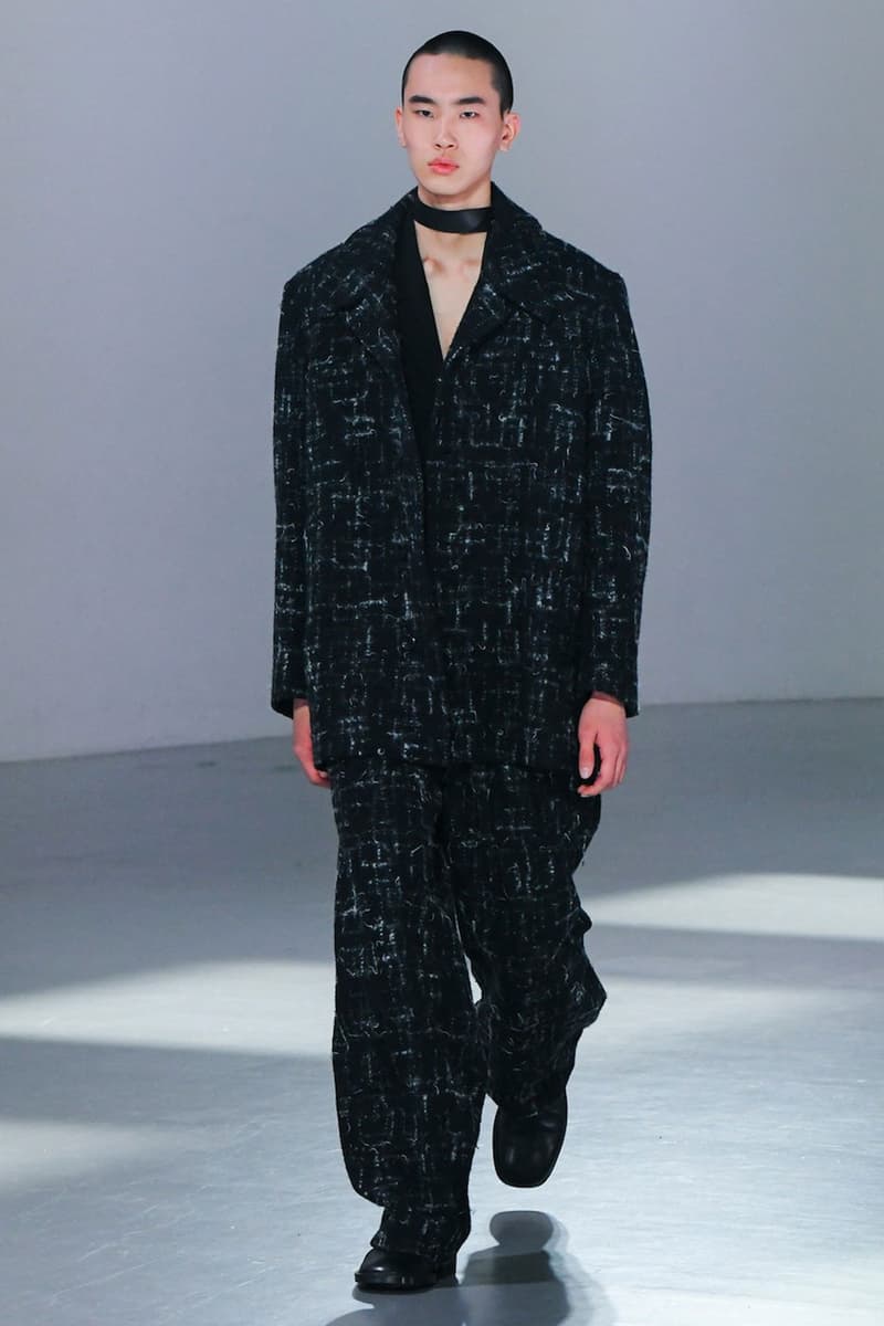 ATTACHMENT FW22 Tailoring runway collection japan  Mitsuki Enomoto robert ryman