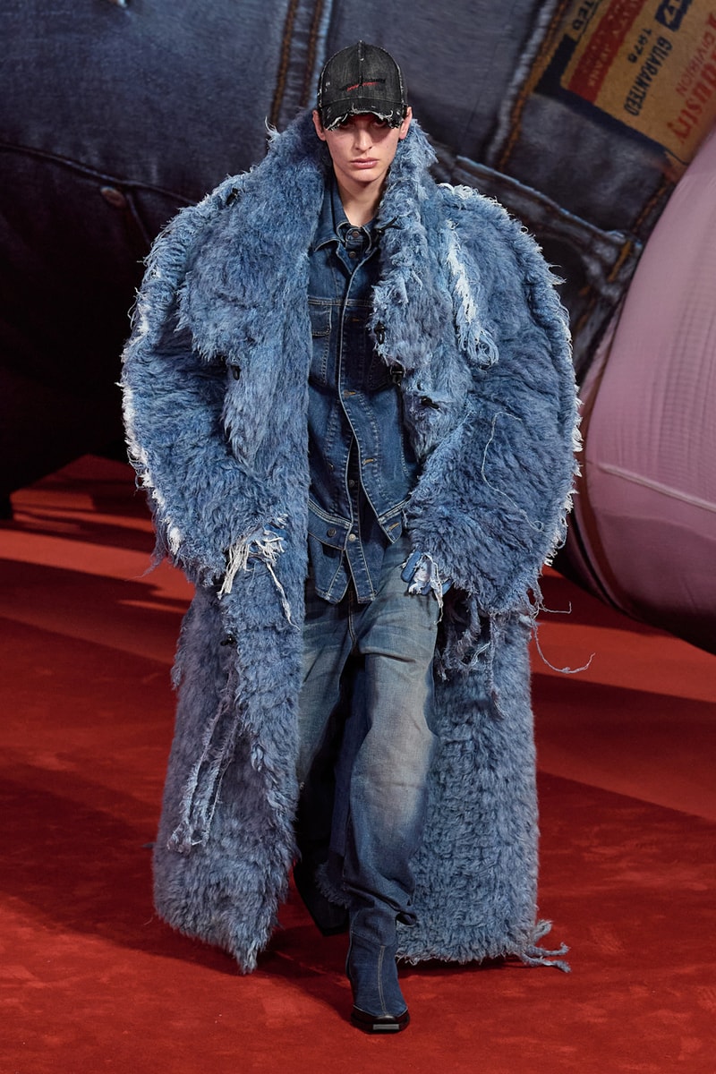 Diesel Fall/Winter 2022 Runway Show Glenn Martens Milan Fashion Week Autumn Winter FW22 