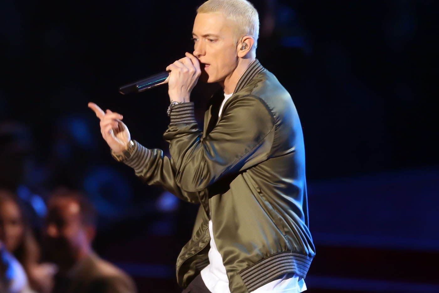 Eminem Mom's Spaghetti Pop-Up Super Bowl LVI los angeles rams cincinnati bengals joe burrows obj odell beckham jr american football matthew stafford dr. dre kendrick lamar rapper hip hop mary j blige nfl detroit