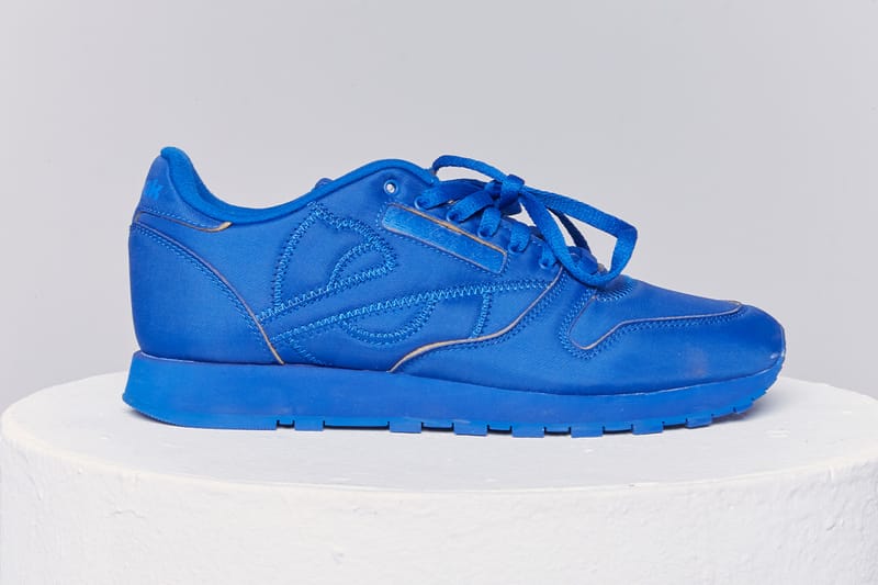 all blue reebok