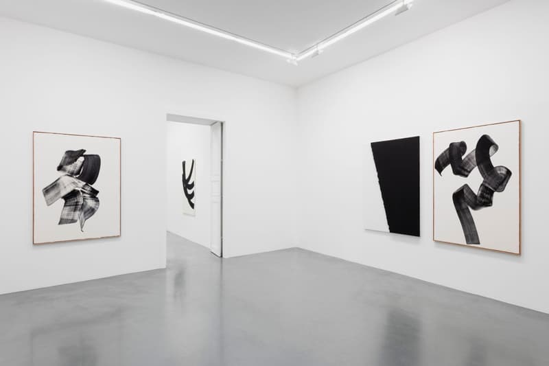 Lee Bae "Black in Constellation" Perrotin Paris