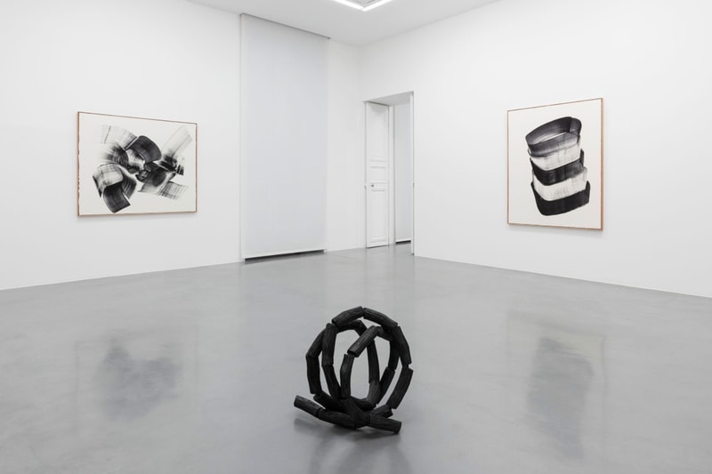 Lee Bae "Black in Constellation" Perrotin Paris