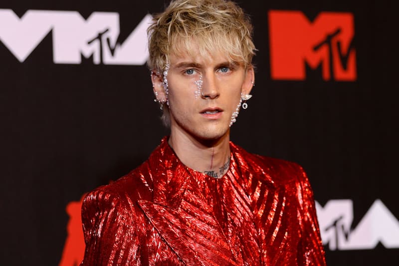 Machine Gun Kelly Changes Name of New Album to 'Mainstream Sellout'