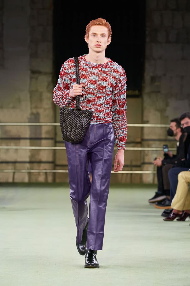 Matthieu Blazy Inaugural Bottega Veneta Collection at Milan Fashion Week FW22 runway fall winter 2022 daniel lee simplicity spectacle 